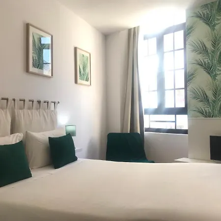 Royal Guest house 3*